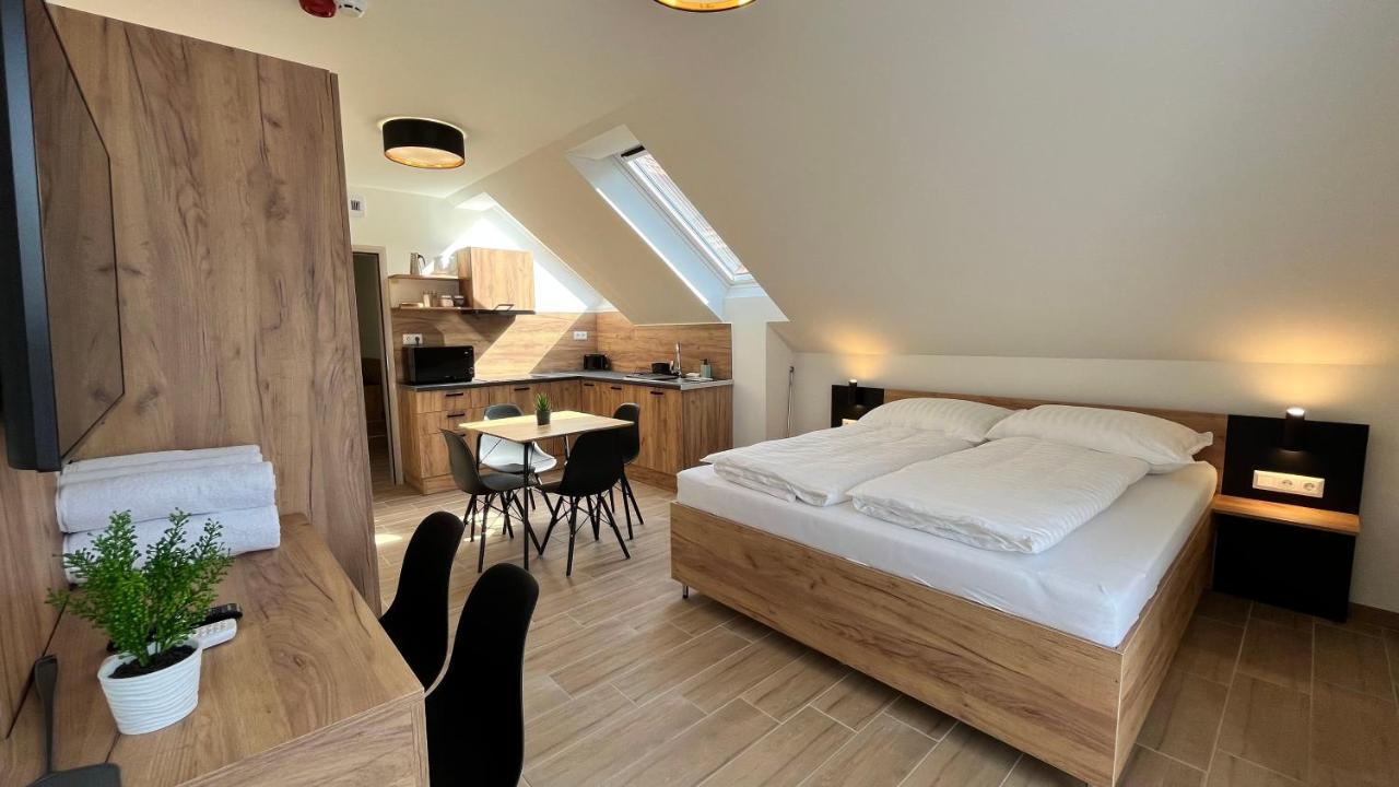 Rezidex Apartmanhaz Szeged Extérieur photo