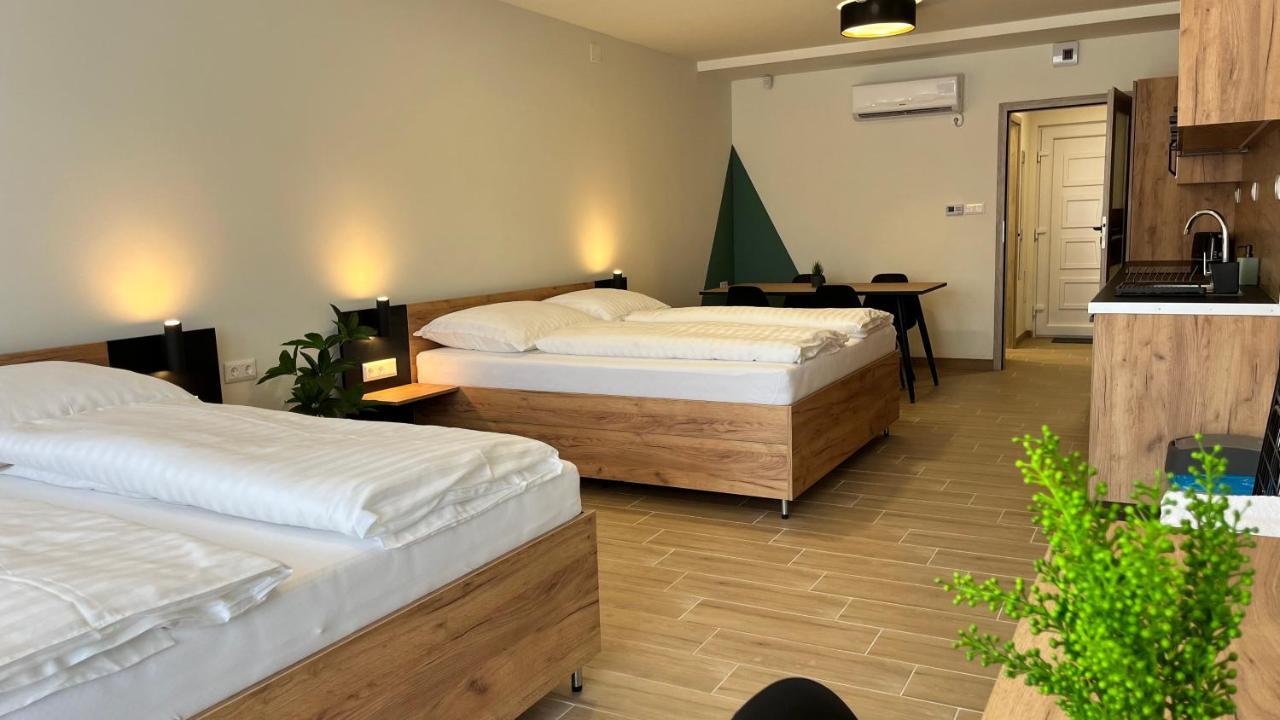 Rezidex Apartmanhaz Szeged Extérieur photo