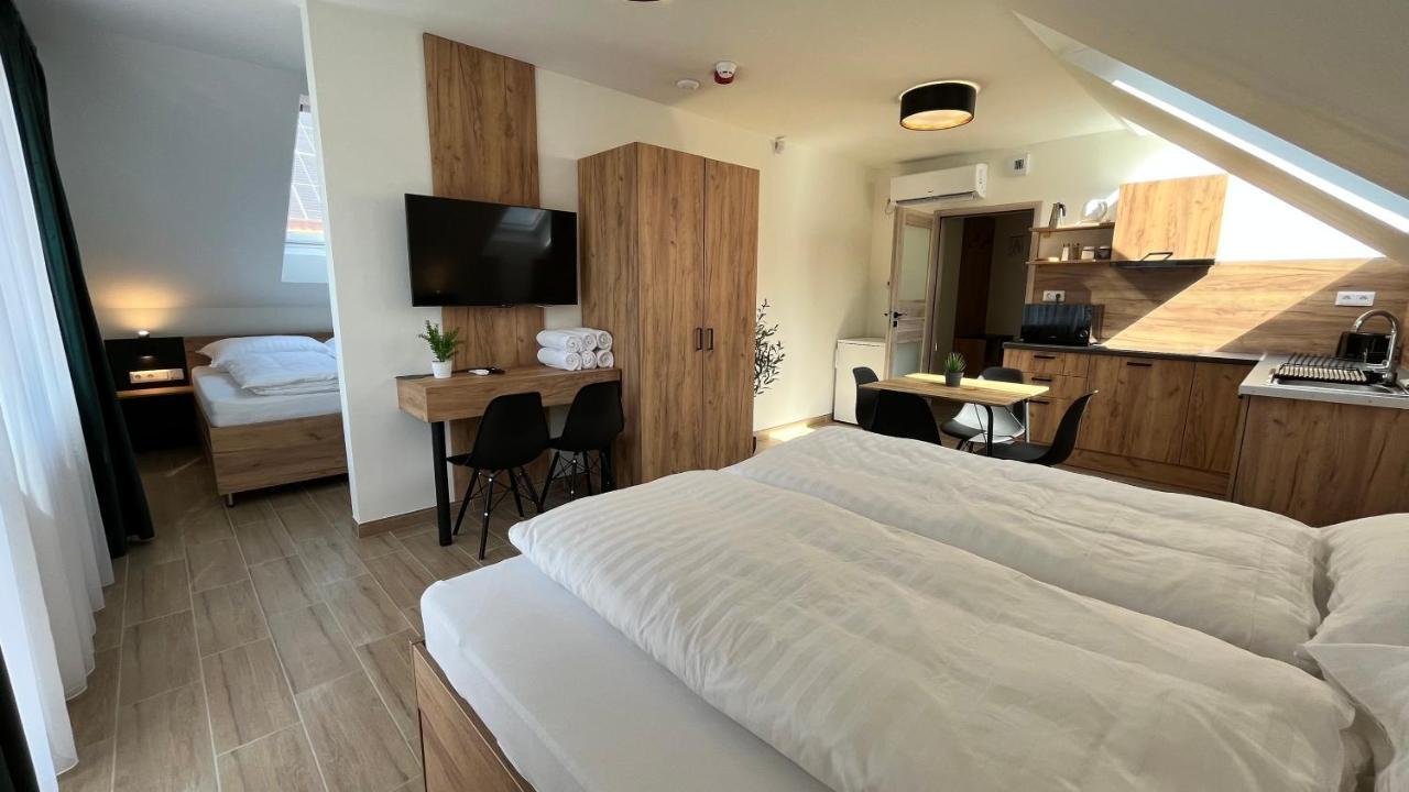 Rezidex Apartmanhaz Szeged Extérieur photo