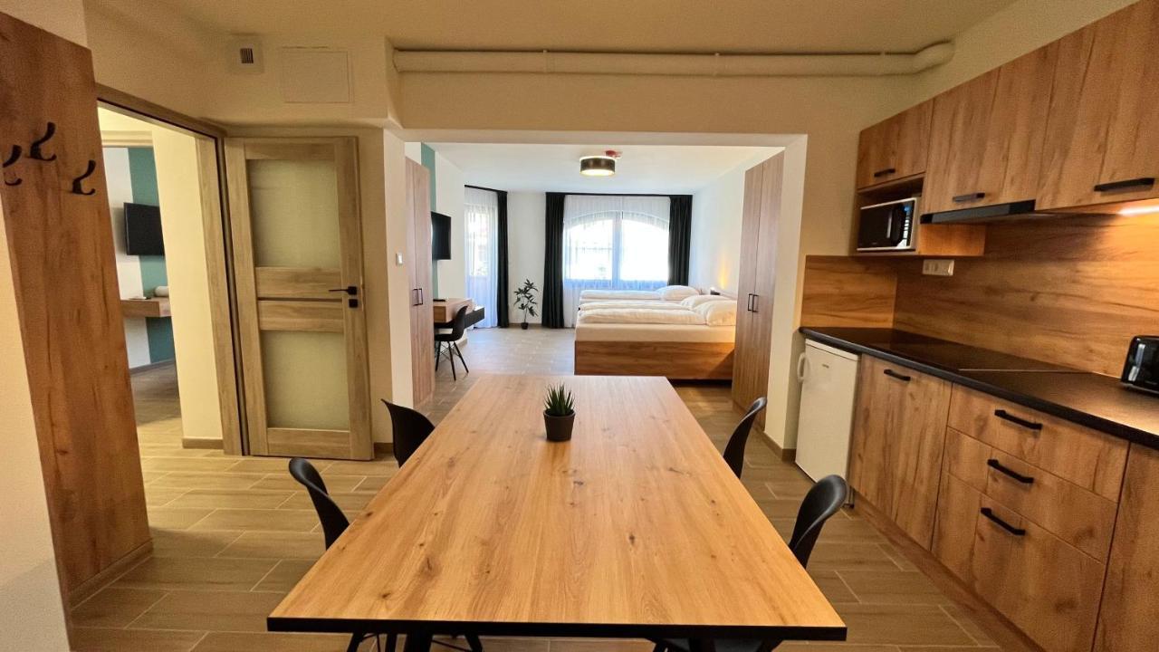 Rezidex Apartmanhaz Szeged Extérieur photo